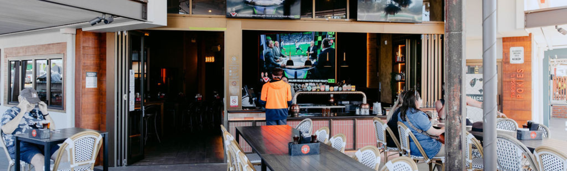 Yamanto Tavern Website (12).png