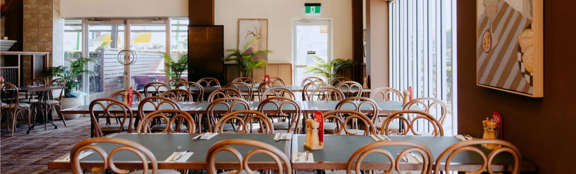 Yamanto Tavern Website (9).png