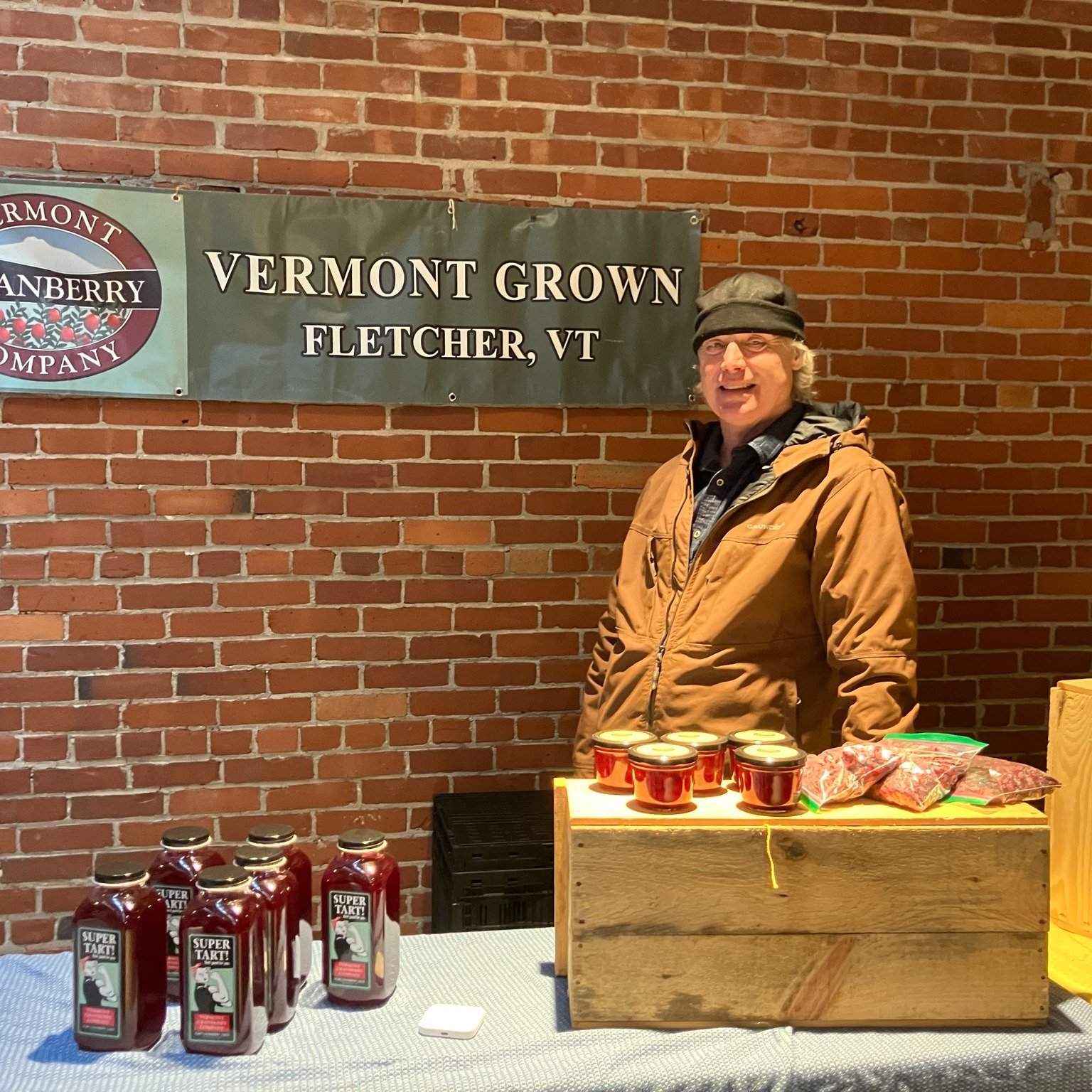 Today marks ONE month until summer season opening day...time is flying! What better way to start our summer countdown than with the legendary Cranberry Bob of VT Cranberry Co...

🔴🌱 Vermont Cranberry Company is the state's first and only commercial