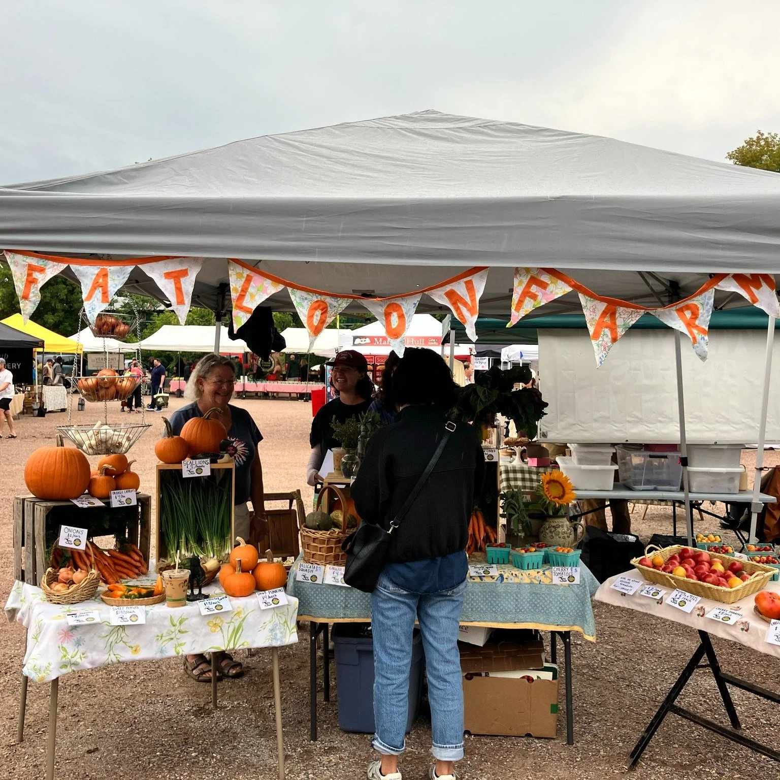 There are just 11 days left to put us in the running for America's Best Farmers Market! Your vote can help us take the title - every click makes a difference for our community. Vote at the link below. 

Don't forget your tote bags this weekend - all 