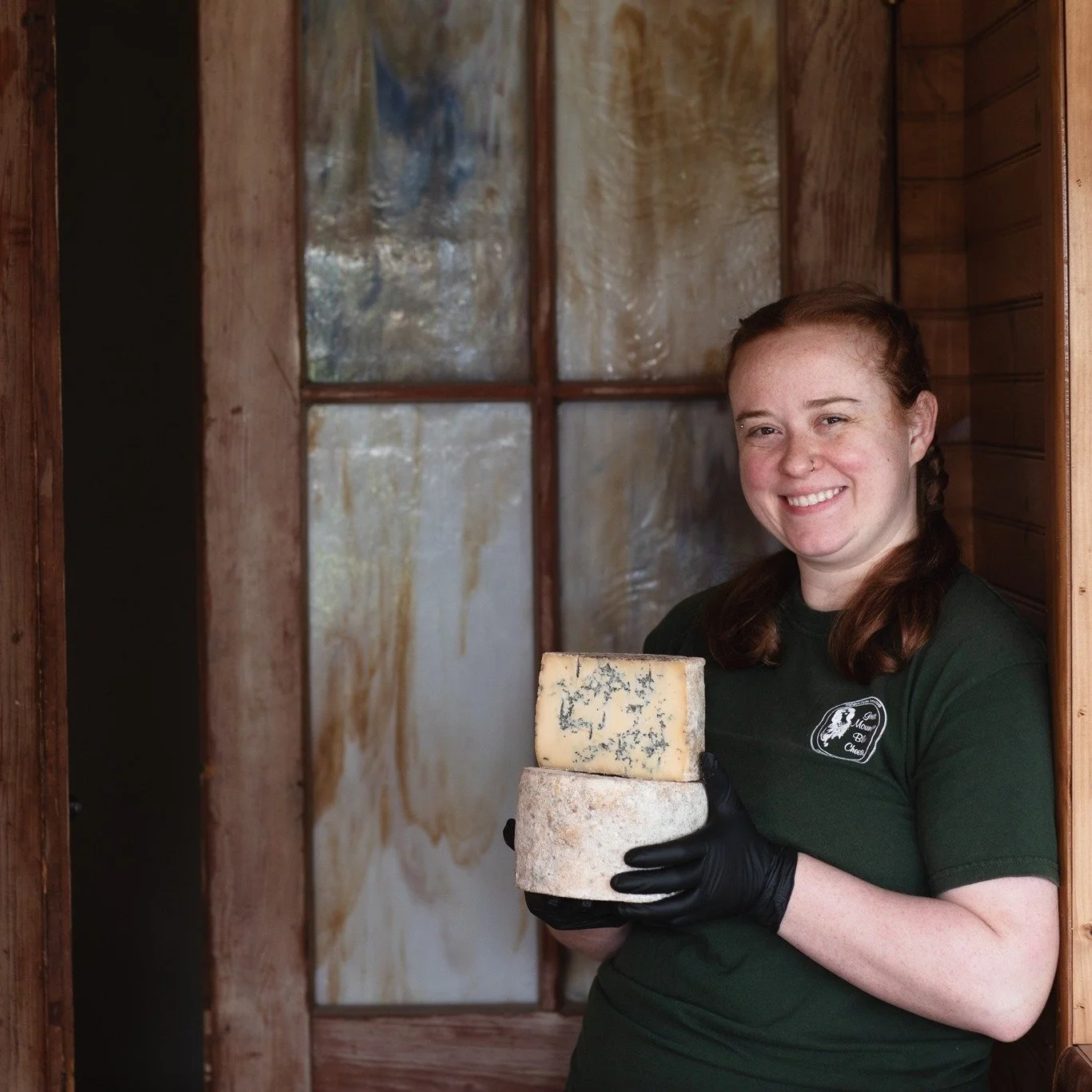 Ready to meet another vendor? With just two markets left of the season, trust us when we say you don't want to miss out on meeting @greenmountainbluecheese 😍

🧀 Exceptional blue cheese is made right here, in the Green Mountains. Our recipes have be