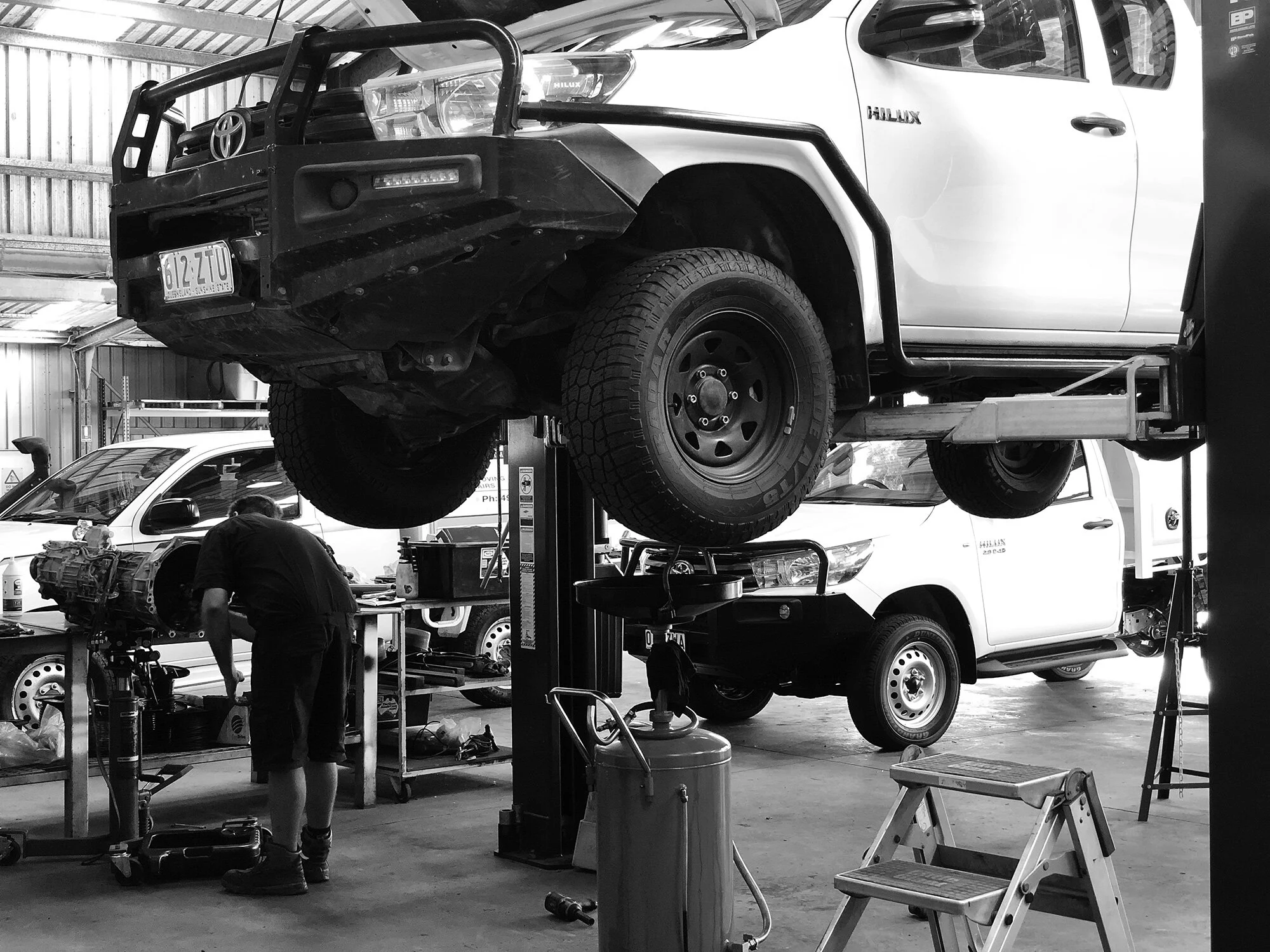 frontline-car-servicing.jpg