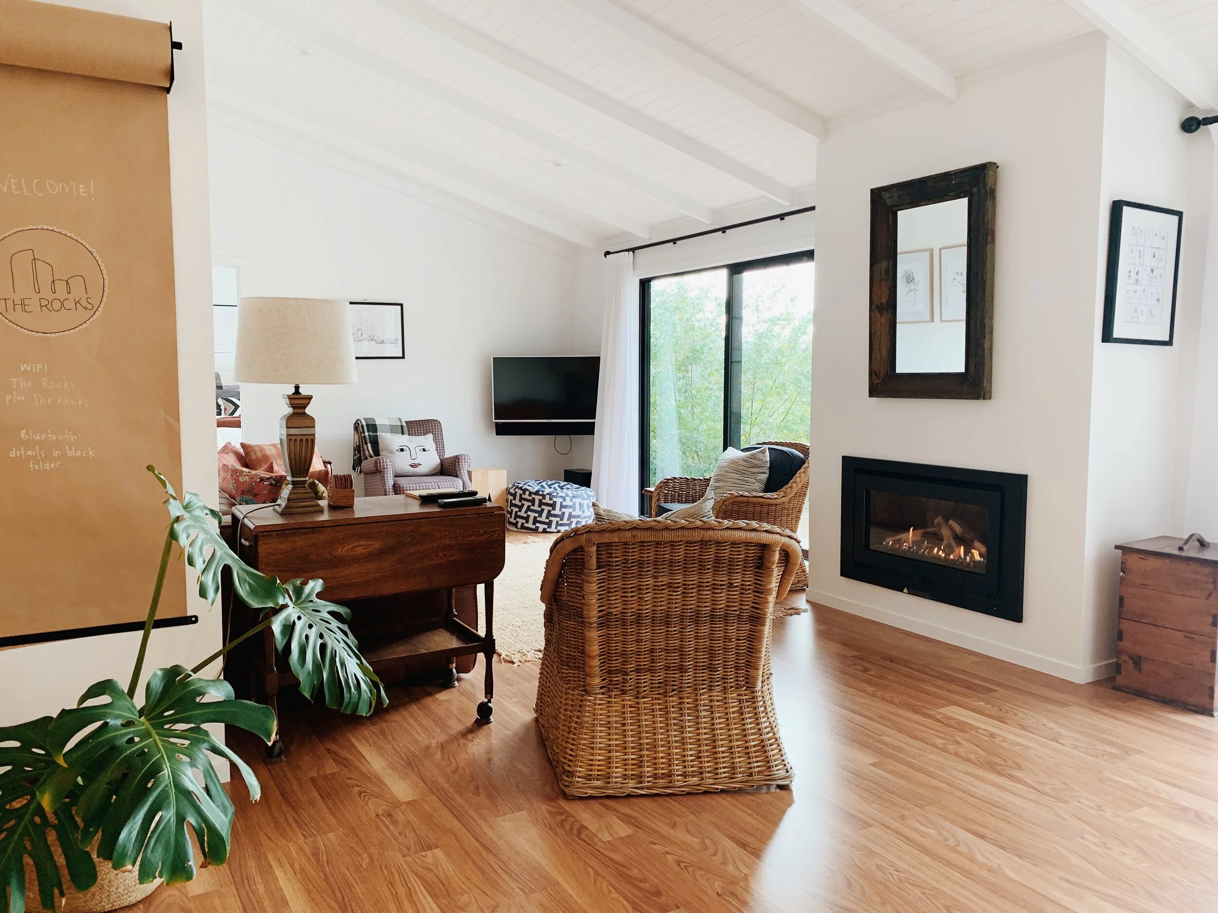 The Rocks (<em>Waikato</em>)