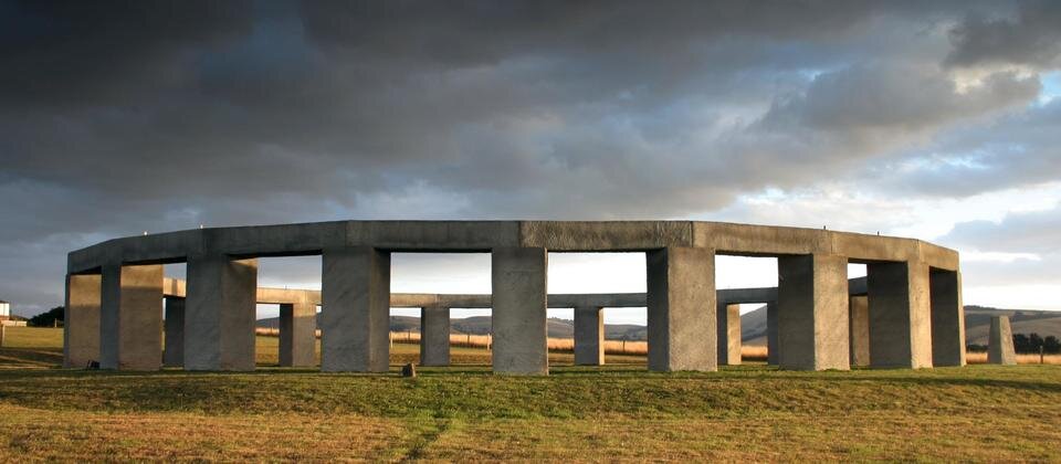 stonehenge1.JPG