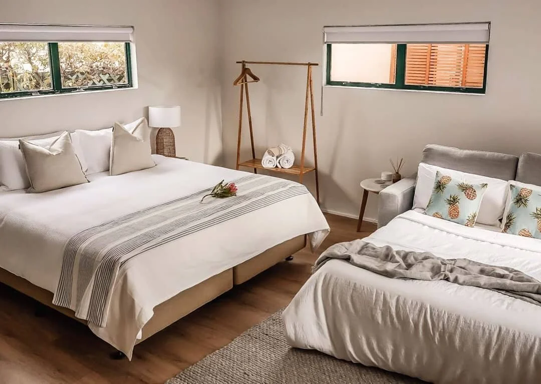 Airy King Studio - Romantic and understated, scandinavian simplicity meets beach rustic