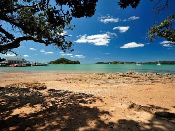 paihia+beach.jpg