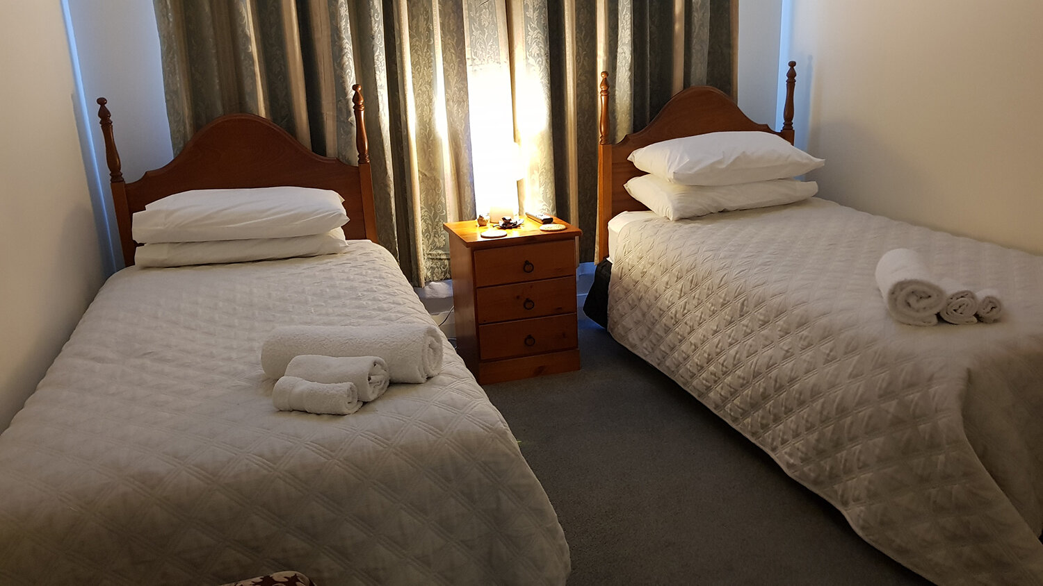 The Deluxe Twin Room