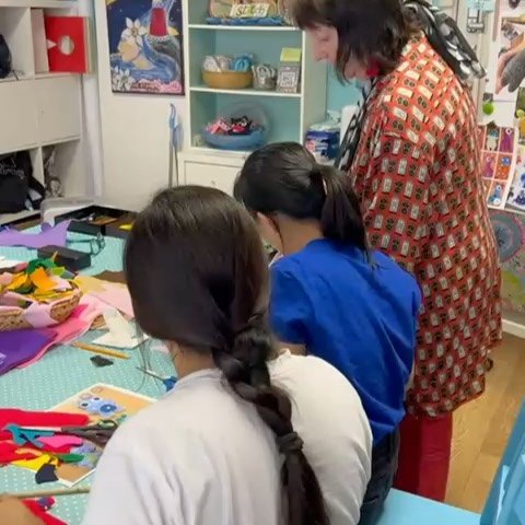 This what I call a Truly Happy Sunday ! Each June I open up the studio on Sundays to groups of women that we lovingly call Aunties here in HK, they are the amazing Migrant workers that flock to HK from the Philippines, Sri Lanka, Indonesia and India 