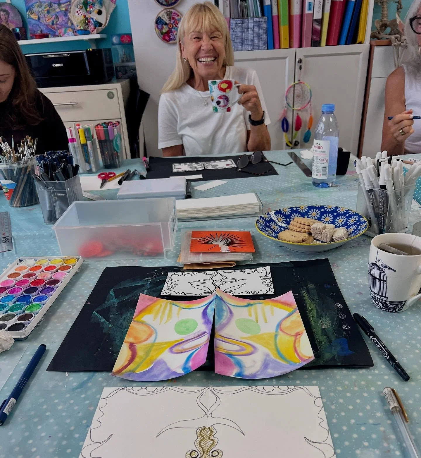 Symmetry play never disappoints does it ! The sheer joy of matching and mirroring patterns and shapes is endlessly fascinating! Check us out this week at the Wednesday Lunchtime Destress Doodle session!  Can you work out how created these symmetry tr