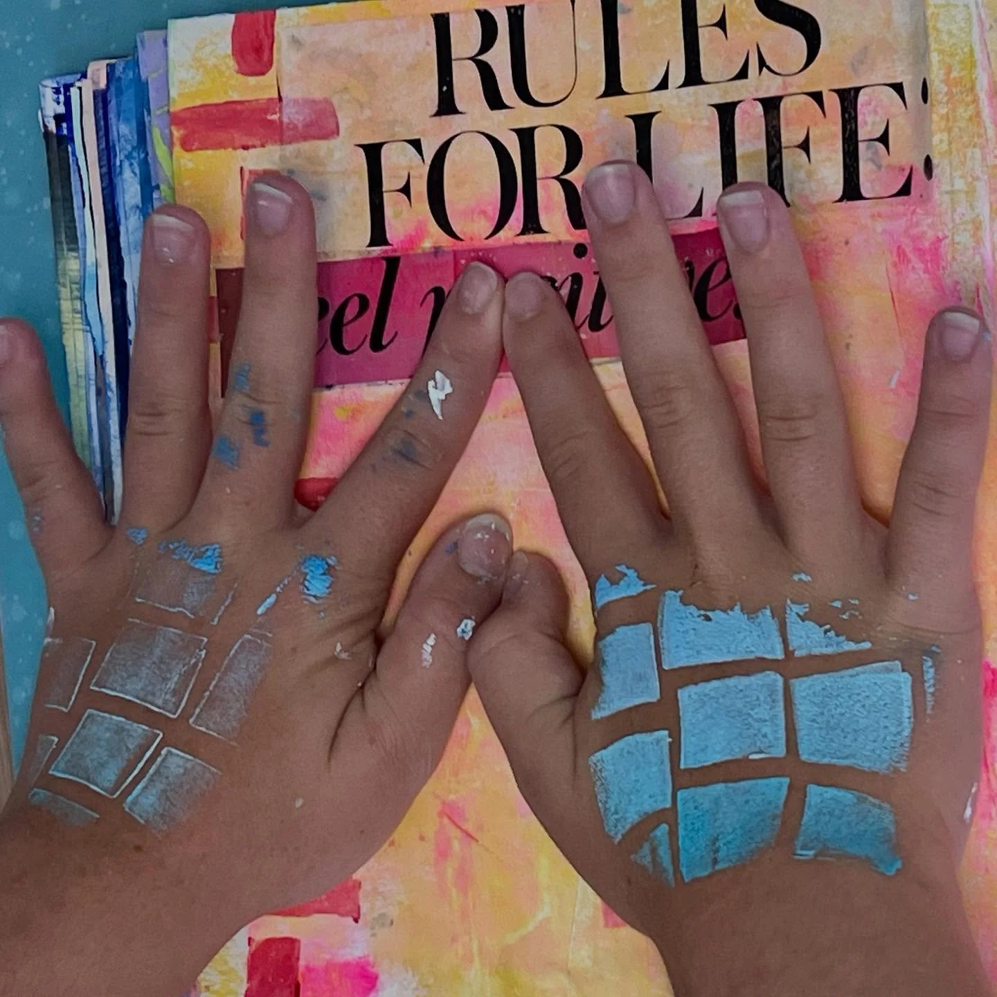 ❤️My favourite Art Journalers returned to the Art Table this week to entertain me with songs and dance routines to accompany the sessions! ❤️

We started our own Spotify playlist for the Artful Journalers sometime last year and it seems Taylor Swift 