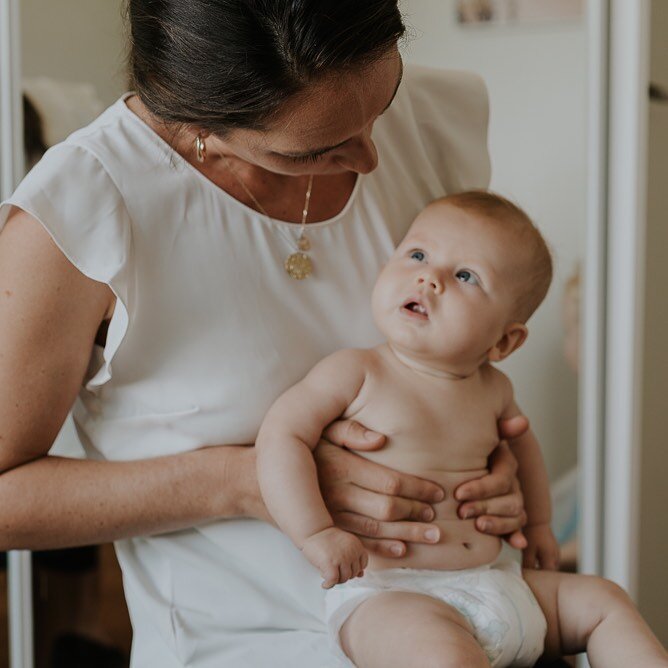 Did you know we also see babies in our clinic 👶 
We do a full neuro-musculoskeletal checkup (preferably around 6 weeks). This can include primitive reflexes, regional examinations, hip screening and much more. We also examine movement, growth and de