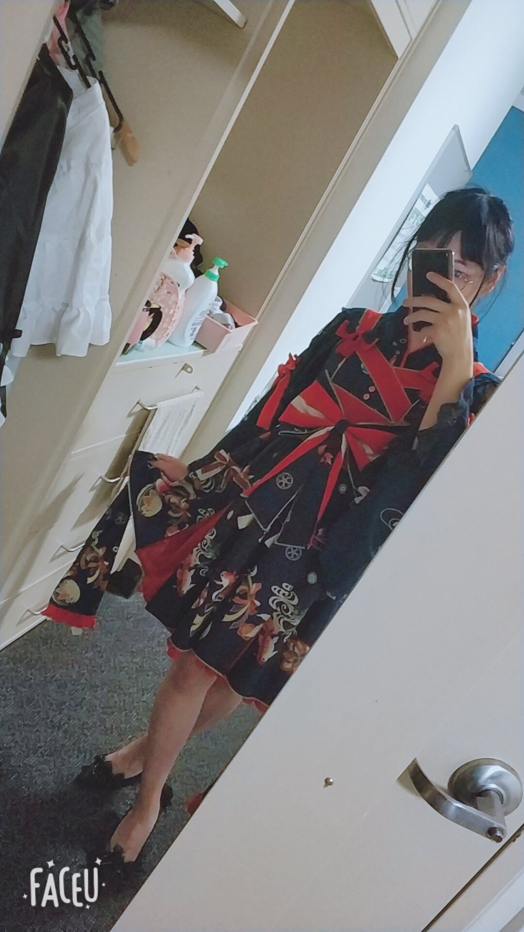 Mei_Photo4 (Selfie black-red dress).jpg