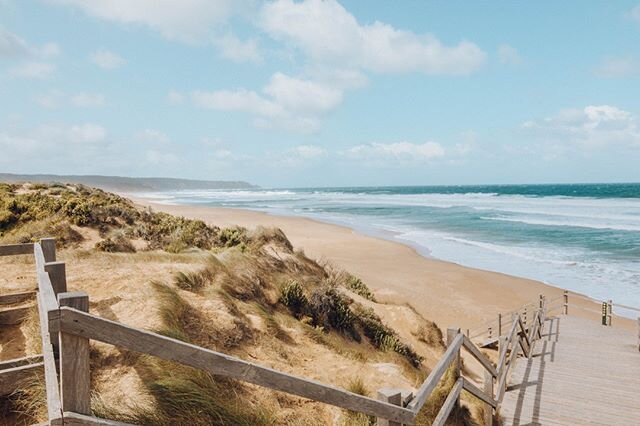 The beach is calling.⁠
⁠
#morningtonpeninsula #fingal #mornpen #natureofinstagram #relaxationtime #visitvictoria #yourhappyspace #seeaustralia #findyourwaymorningtonpeninsula #fingalhouse #standrews #standrewsbeach #naturephotography #lovewherewelive