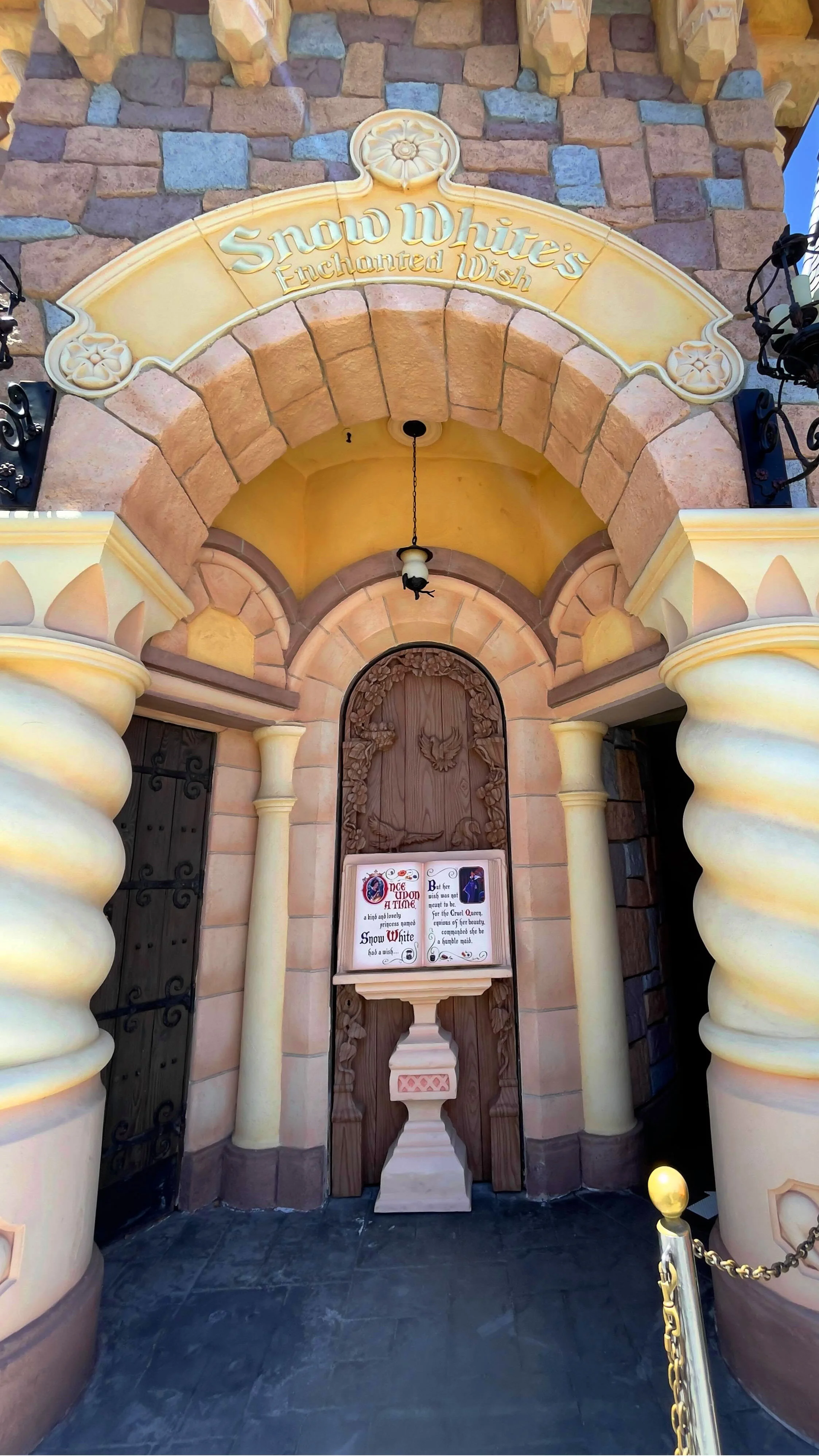 Snow White's Enchanted Wish Marquee and Storybook