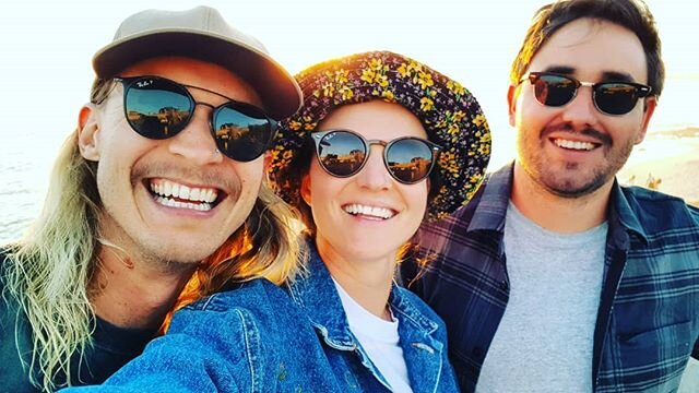 Saturday Sunsets and Beach Hangs with these two 😎😁❤
