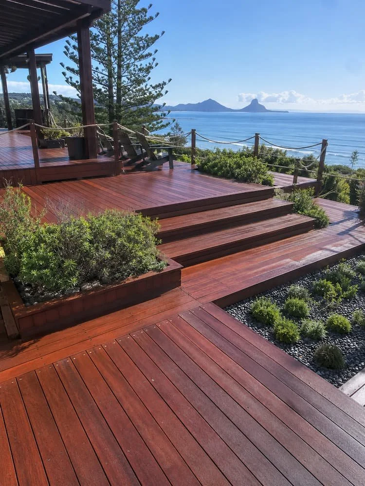 beautiful multi-level kwila deck