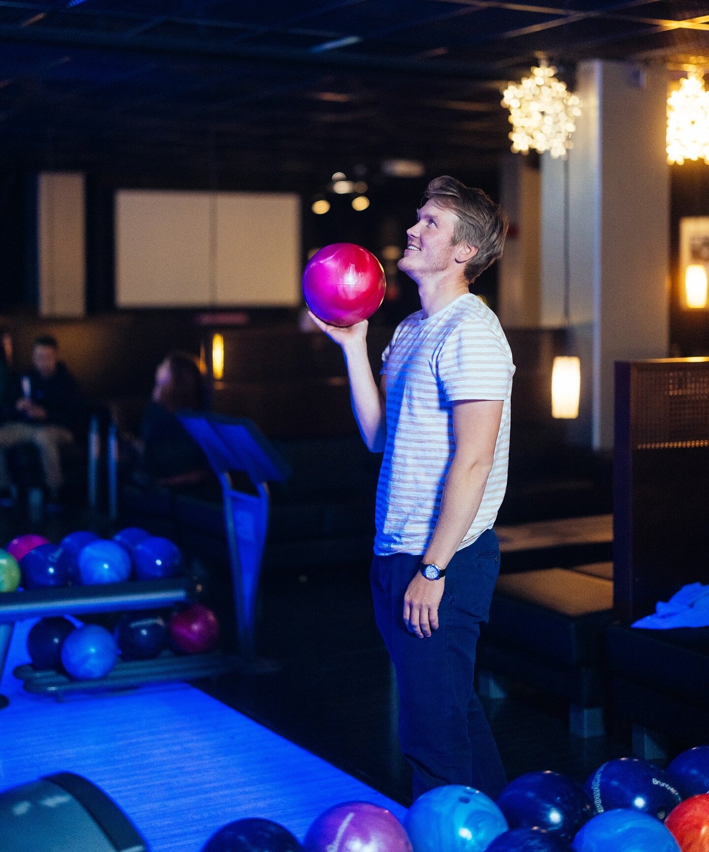 Kev&auml;t tarjoilee p&auml;&auml;kaupunkiseudulla parhaita mahdollisia hohtokeilauskelej&auml;. 🌨️🥴🎳 

Samalla muistutus keilapalloista: jos et l&ouml;yd&auml; omalta radaltasi tai l&auml;hiradoilta sopivaa keilapalloa, huikkaa tarvittaessa henki