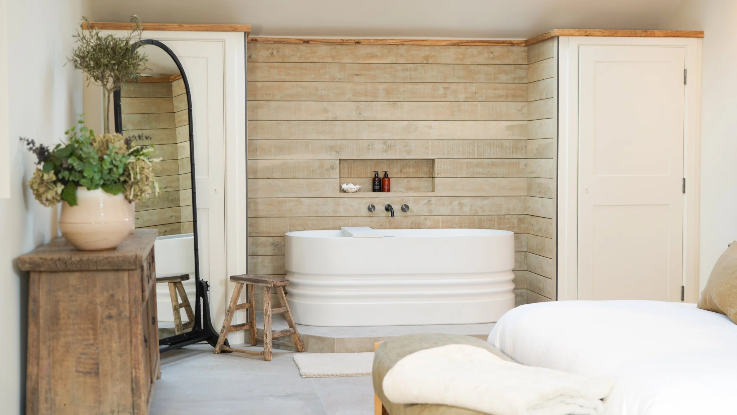 CotswoldGrey11_12-81 (2).jpg