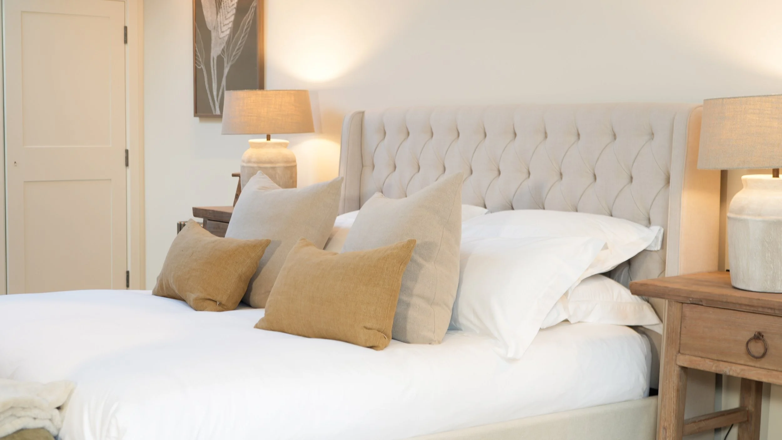Drama Room — Luxury Cotswold Retreats