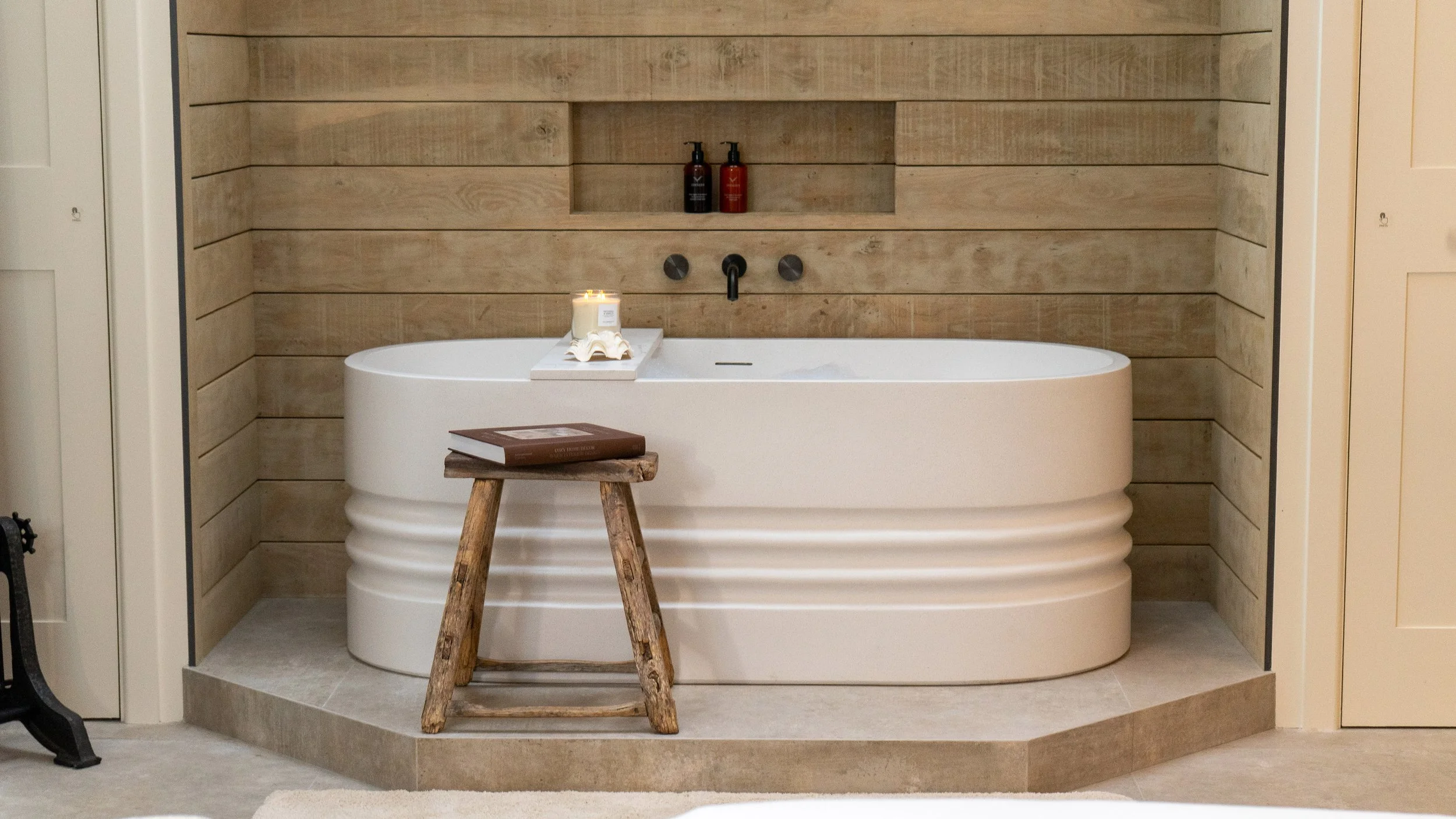 Drama Room — Luxury Cotswold Retreats