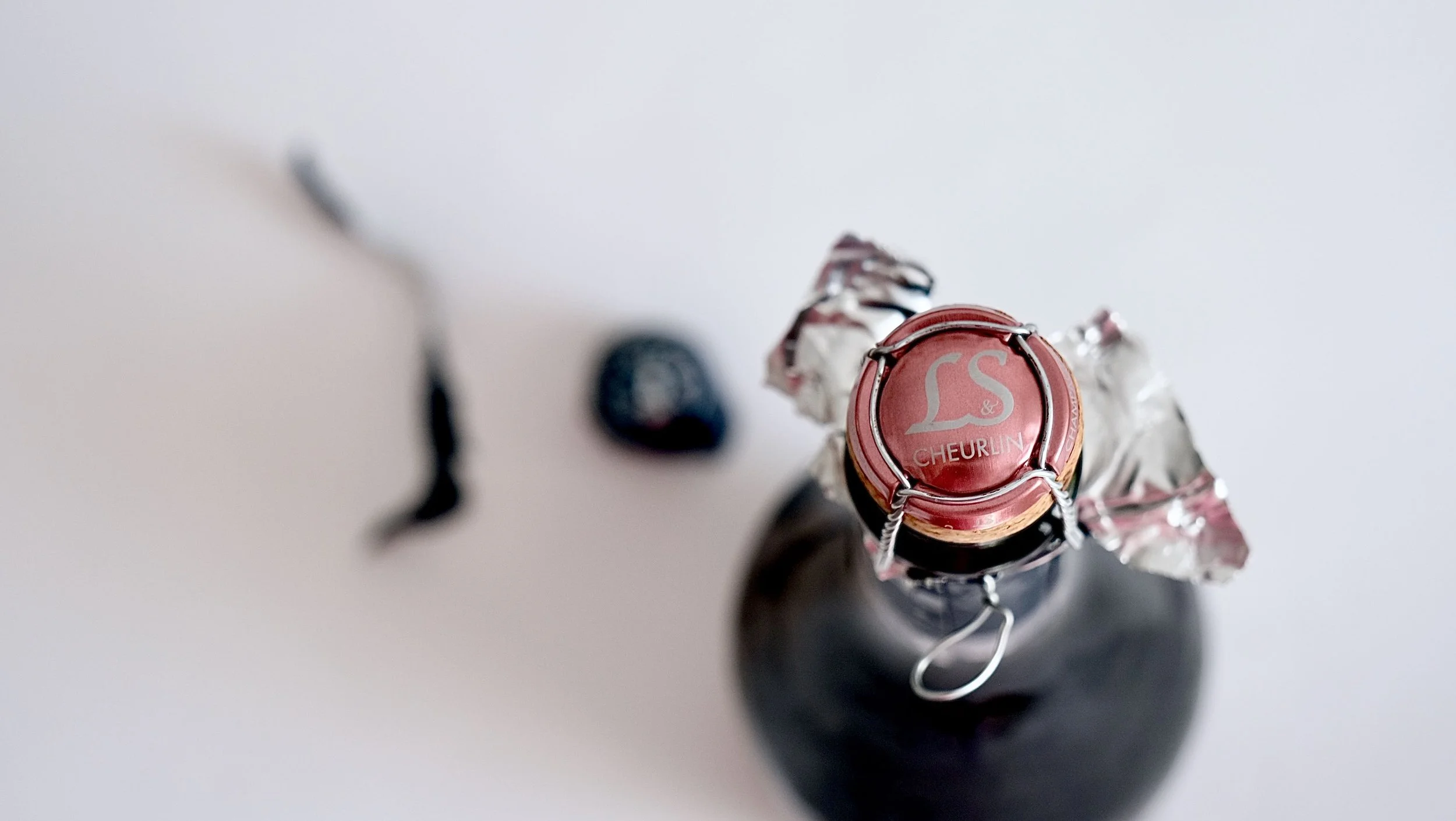 FEMALEMAKERS 3-IN-1. EPISODE NO 4. CHAMPAGNE CHEURLIN L&S.