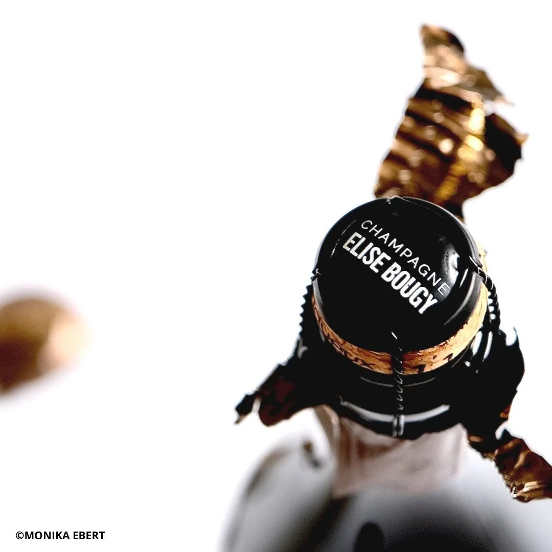 NEW FEMALEMAKERS 3-IN-1 ELISE BOUGY
@elisebougy 

WE SERVE 2 TOP GROWER CHAMPAGNES FROM ELISE BPOUGY + 1 COTEAU CHAMPENOIS ROS&Eacute;.

#FEMALEMAKERSDOTNET
#gaumenperlen
#femalemakers
#femalemakersinfood
#femalemakersinwine
#femalemakersinbeverage
#