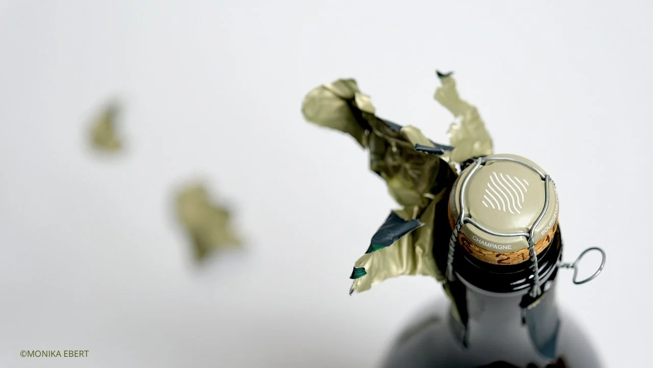 FEMALEMAKERS 2-IN-1. CHAMPAGNE BOURGEOIS-DIAZ.