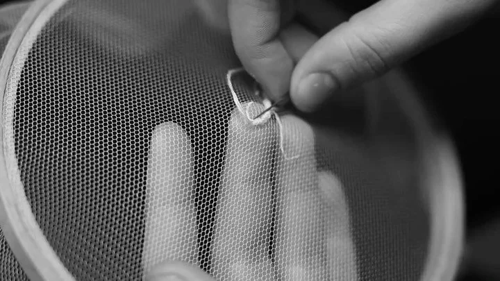 This video shows the process of creating hand embroidered initials. Our team work extra hard to make sure your dress is as unique and personal to you as can be. π€ #emmabeaumontbride
Videography @rachel_takes_pictures