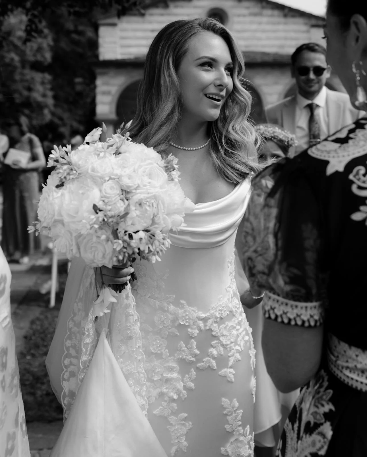ANNABEL 🤍 @annabelbryant__ 

Photography @dariaphotographs 
Venue @valledibadia 
Florals @elenamainoldifloraldesigner 
Catering @auroracateringpisa