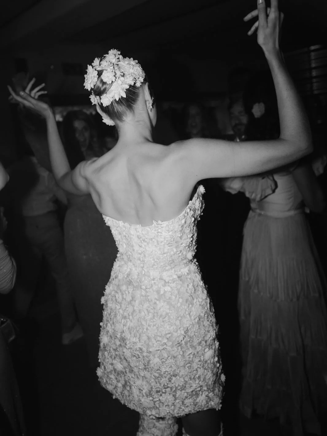 LELIA 🌸 @leilacattell 

PHOTOGRAPHY @laurenjuliettephoto
HAIR @bridesbyanaiperez
DJ @the29lab