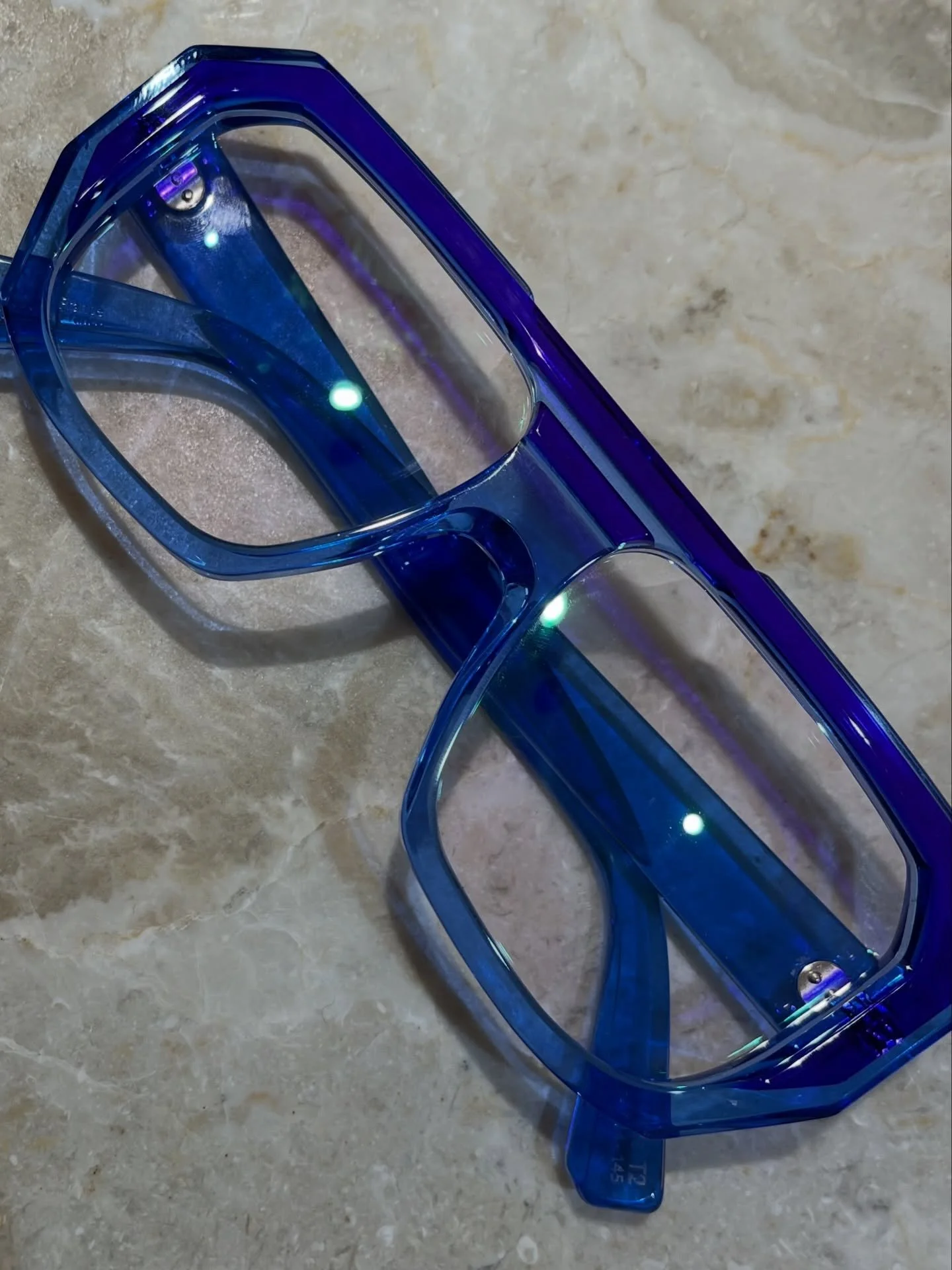 Not your standard aviator from KIRK&amp;KIRK 🫐💜💙 #optician #dublin #kirk&amp;kirk #aviator