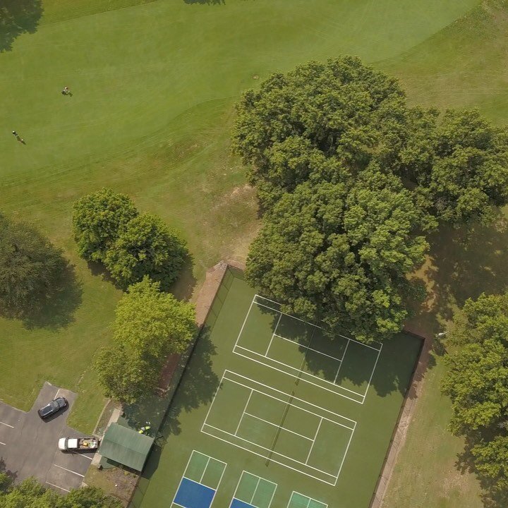 Clovernook&nbsp;Country&nbsp;Club in Cincinnati, Ohio recently installed T&ordm;Cool Infill within their&nbsp;multipurpose&nbsp;pickleball and tennis court complex.&nbsp;

T&ordm;Cool&reg; combats excessive synthetic turf temperatures, making the syn
