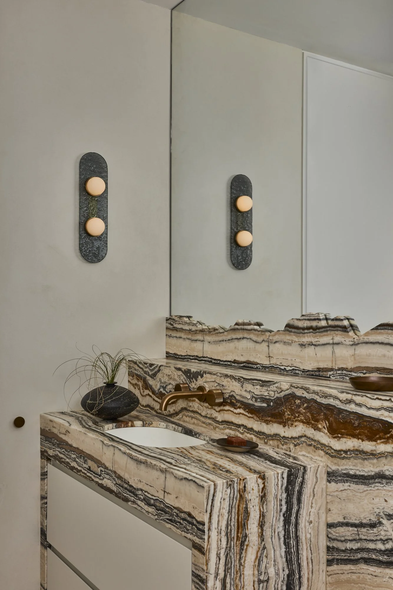 pv_AK.ID - Elemental House - 0030.jpg