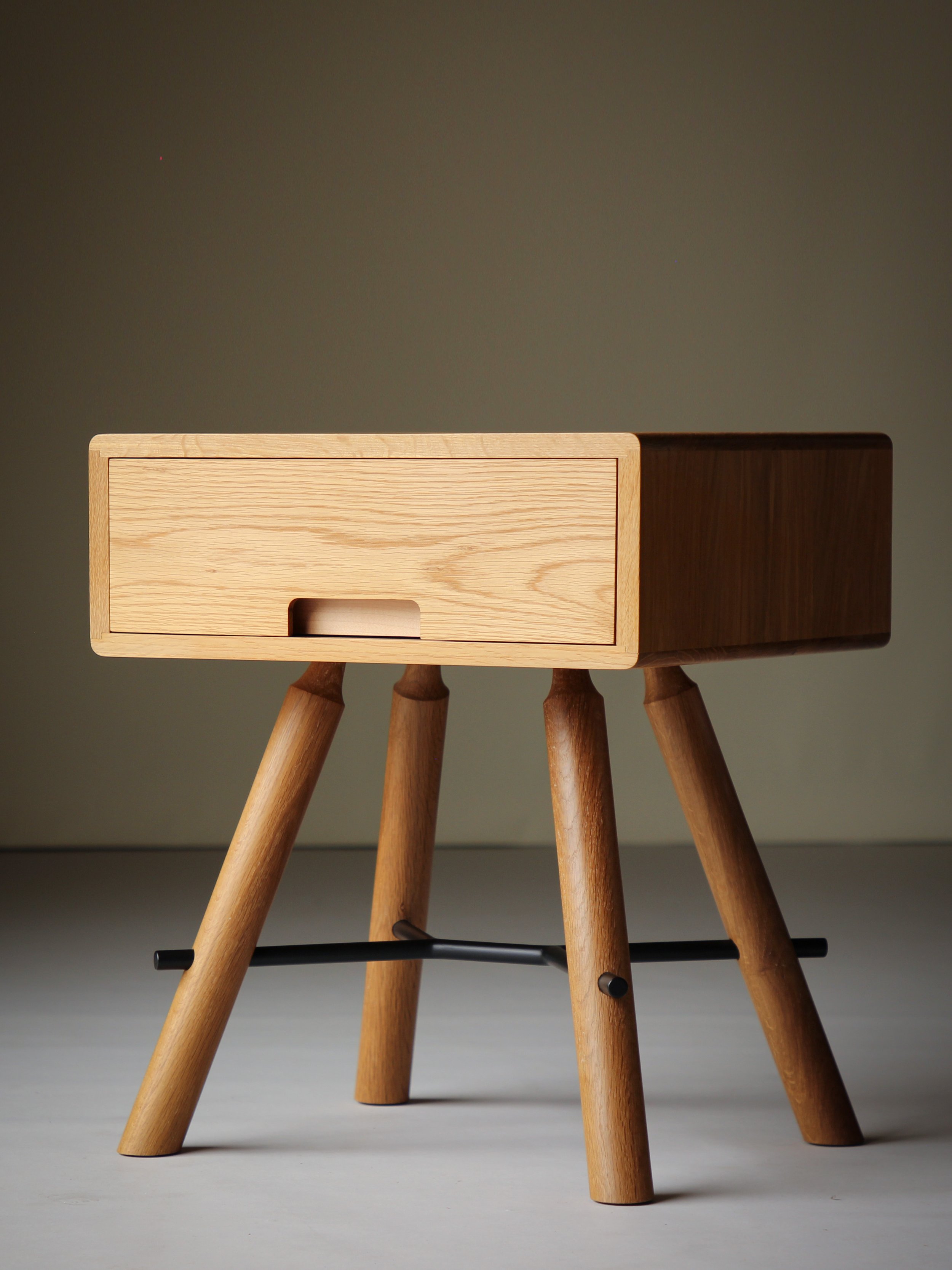 Brace - drawer