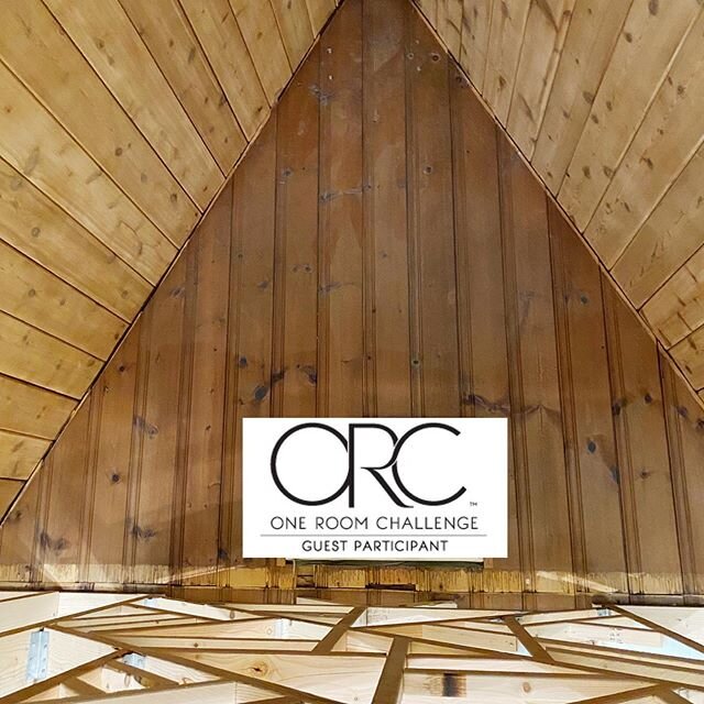 ORC Week 6... can you even believe it&rsquo;s been 6 weeks doing the @oneroomchallenge ?
.
Look at this LOFT 🤩 it&rsquo;s really come a long way from it&rsquo;s dark red stained wood. It&rsquo;s so much lighter and brighter. .
We officially have a L