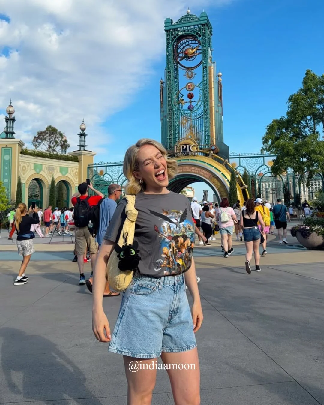 India visits Orlando, Florida with brand partner @britishairwaysholidays to experience a bucket list trip! From movie sets at Universal Orlando, to becoming a certified Disney adult at Disney land, India and her partner Jamie shared all their memorie