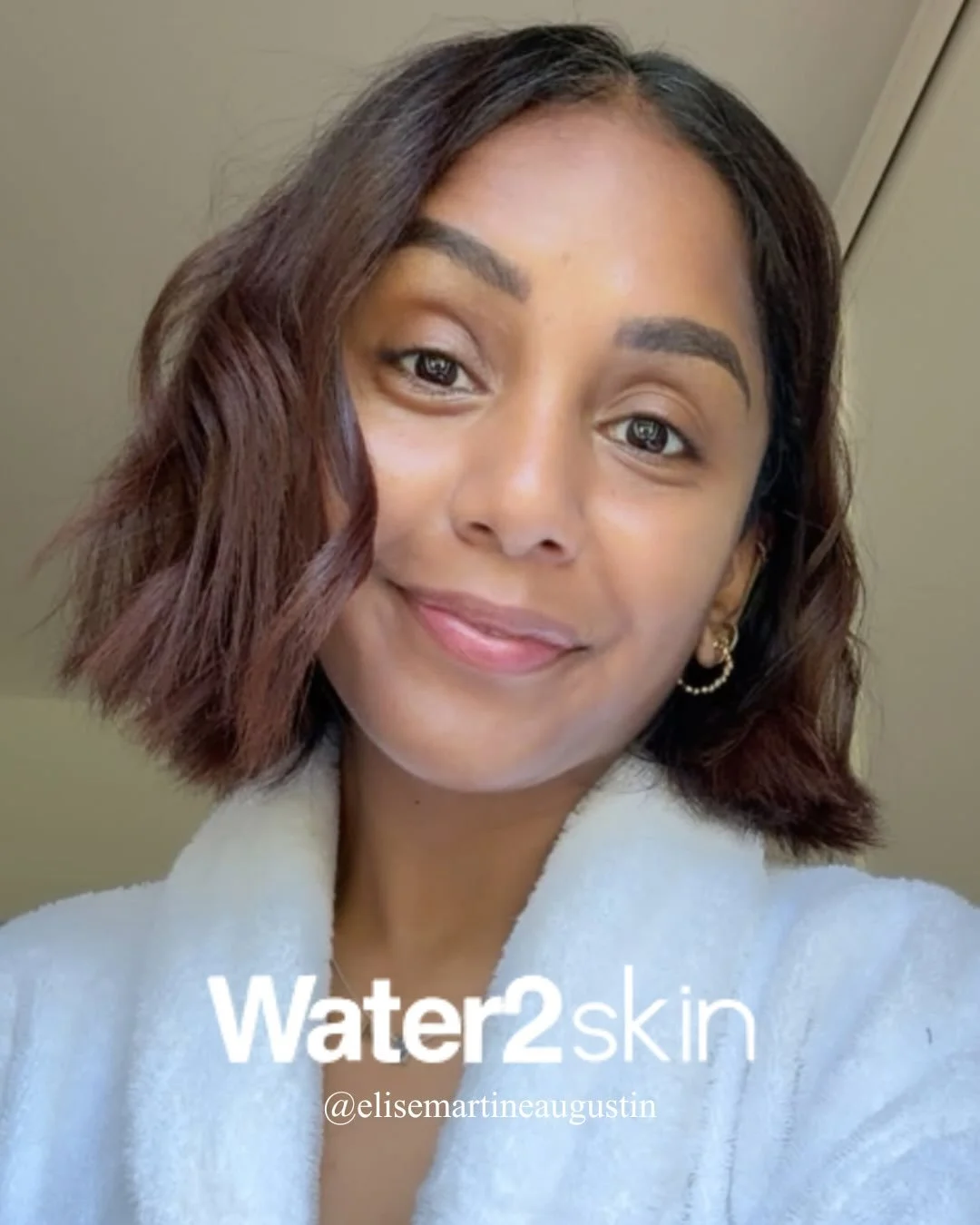 Elise partners with @water2skin , co-owned by Grace Beverley, for the launch of their new filtered shower head range, supporting softer skin and healthy looking hair🤎
