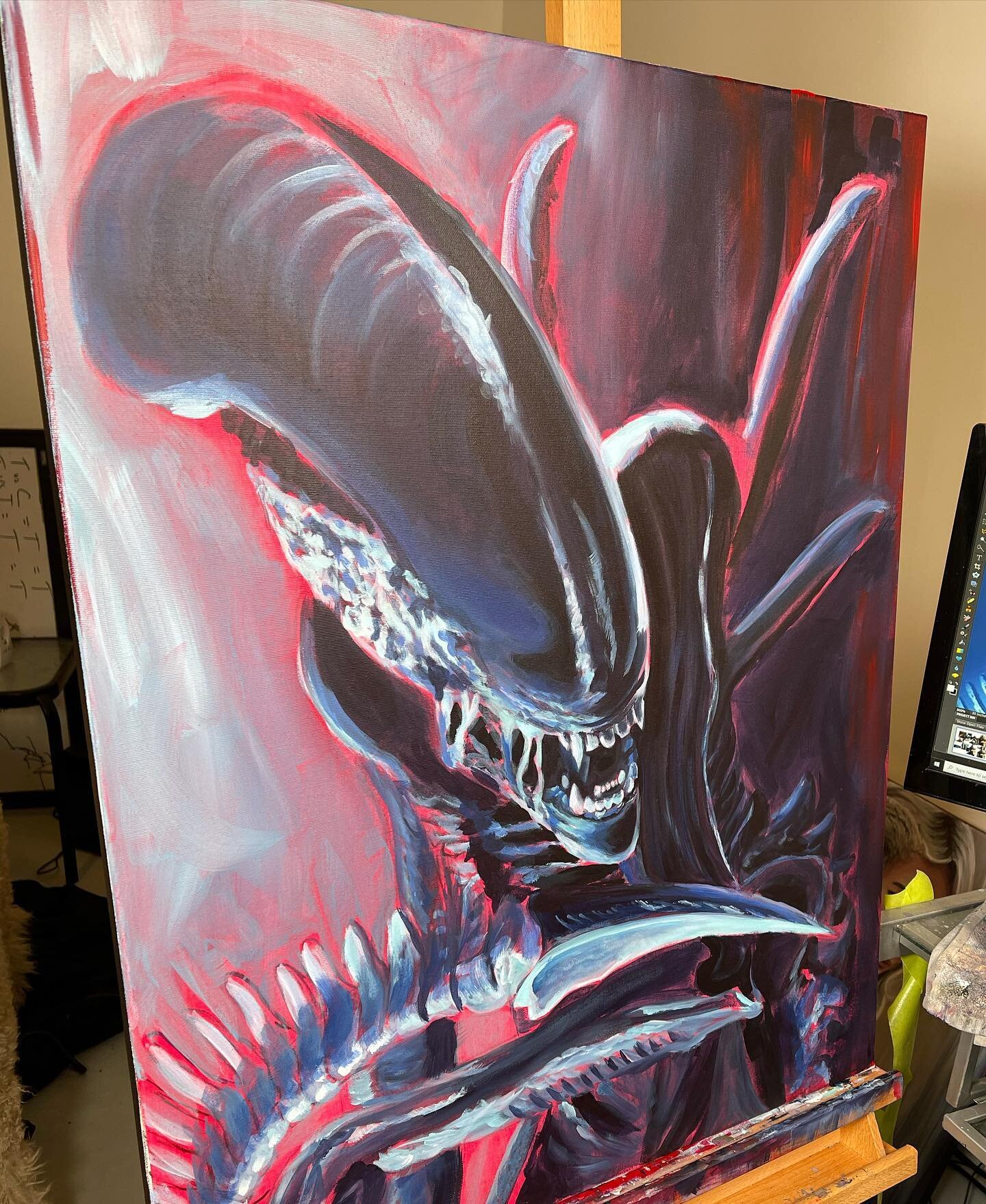 Okay this guy is complete ! Ill be revealing him soon! 😍😍 he turned out so cool! I know you guys having been waiting to see him😏. Thank you for all my watchers on tiktok live while i painted this guy!!

#xenomorph #alien #fanart #canvas #painting 
