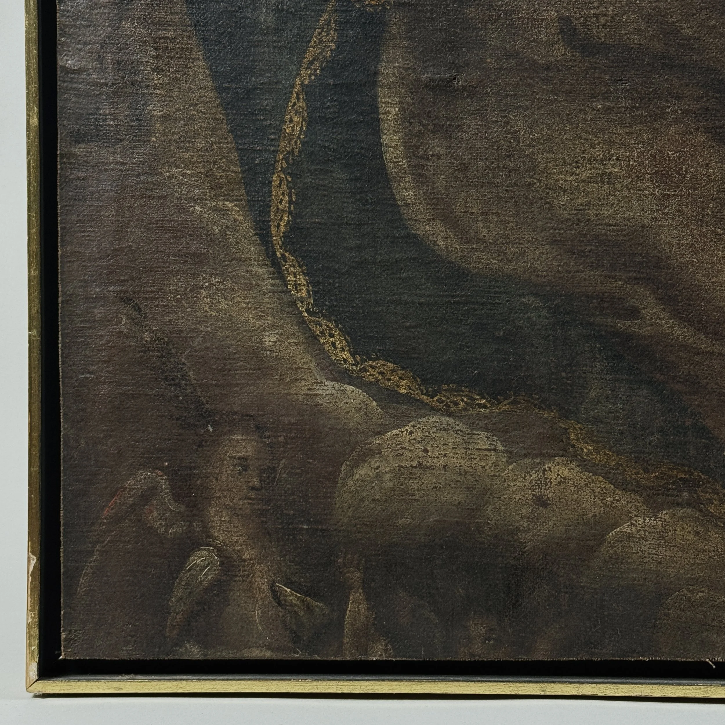 Frame corner. Wood construction. Gold trim.