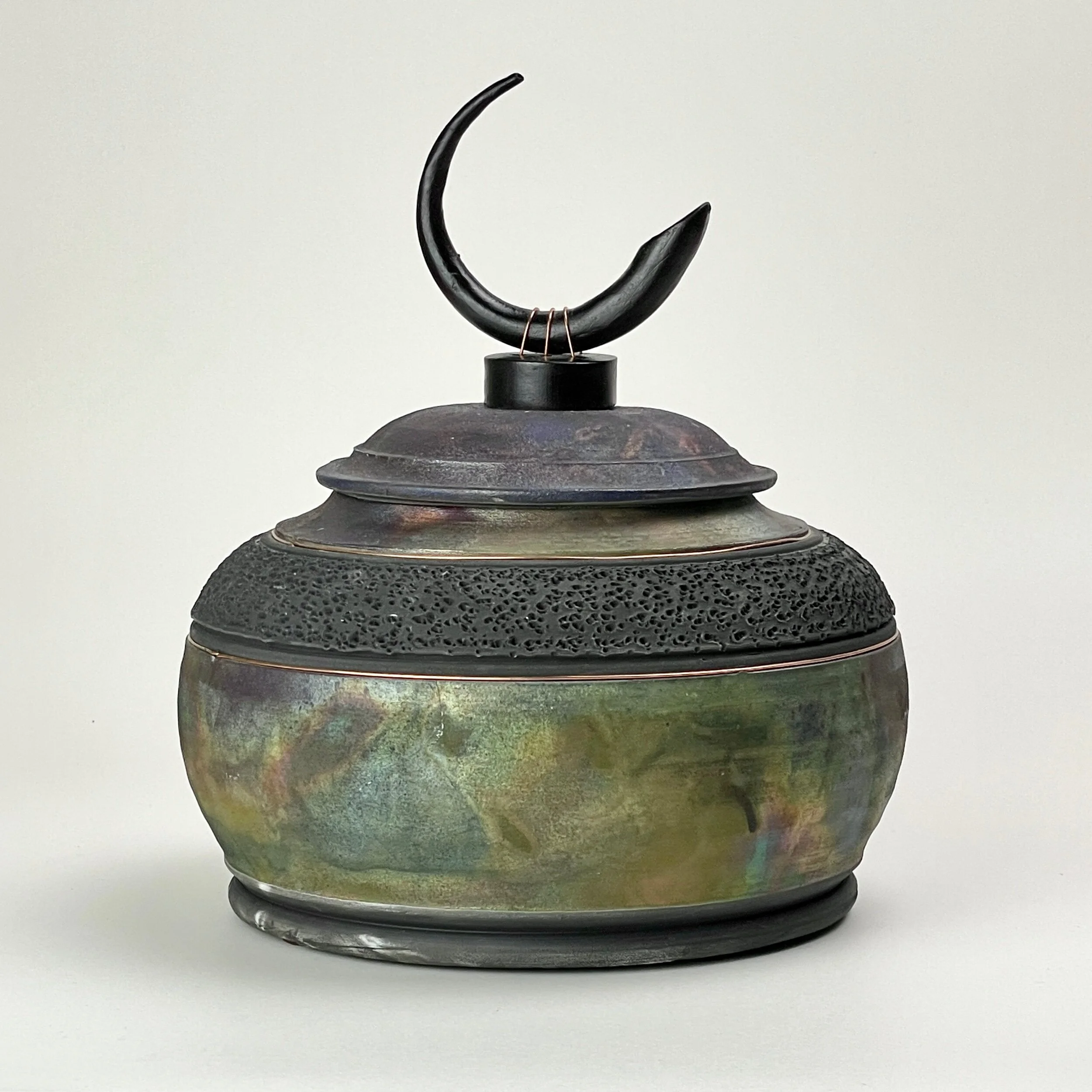 Ron Aubuchon (American, 1947-2014) Lidded Raku Fired Vessel
