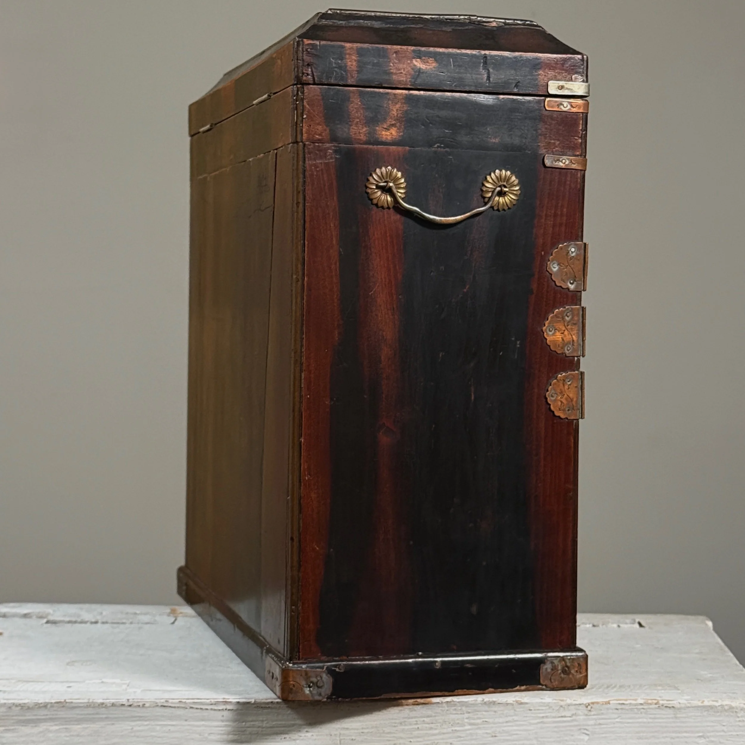 Antique Japanese Meiji period kodansu cabinet, yosegi parquetry and mother-of-pearl inlay