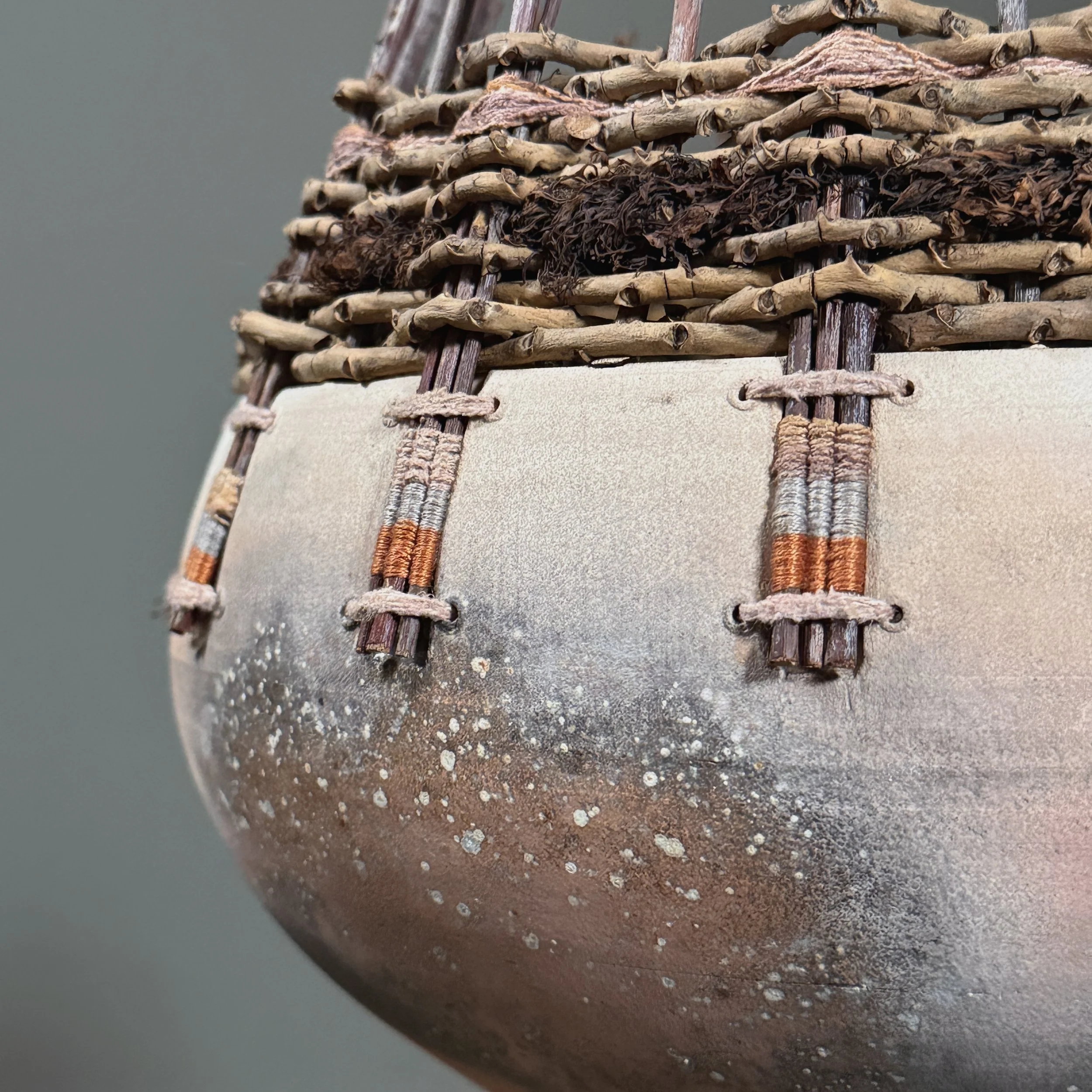 Spanish moss and silk thread woven ceramic rim