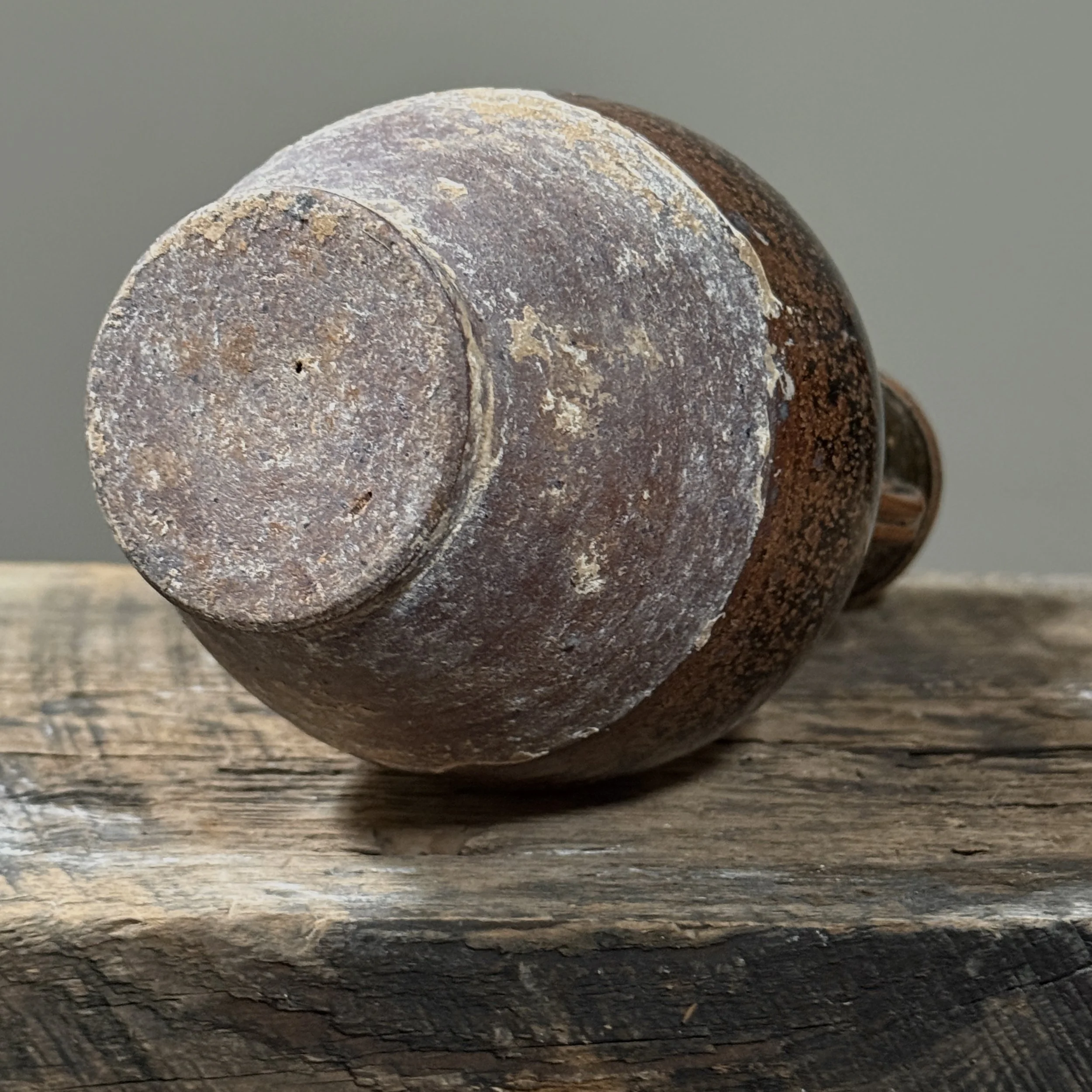 Bottom of vase