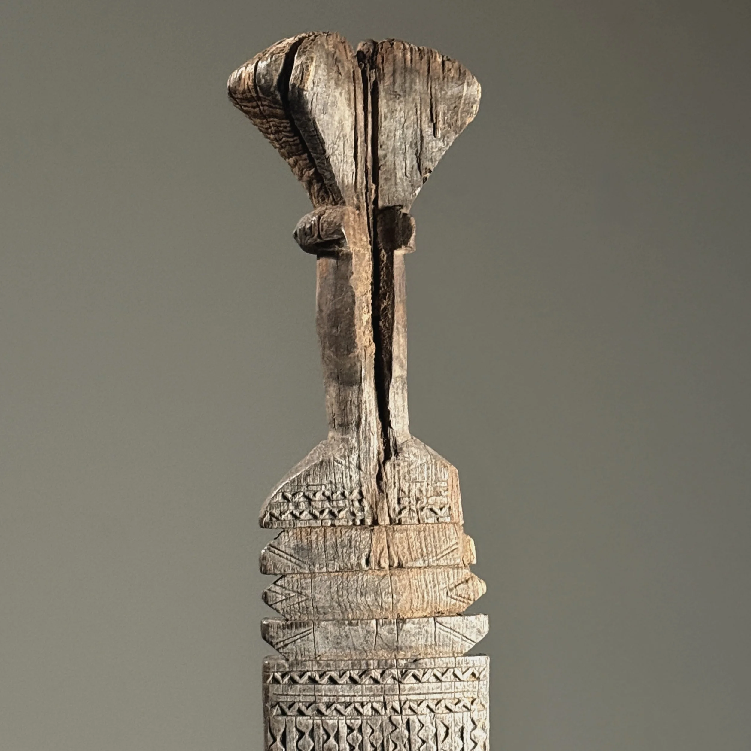 View showing age cracks, wear, and surface losses throughout.