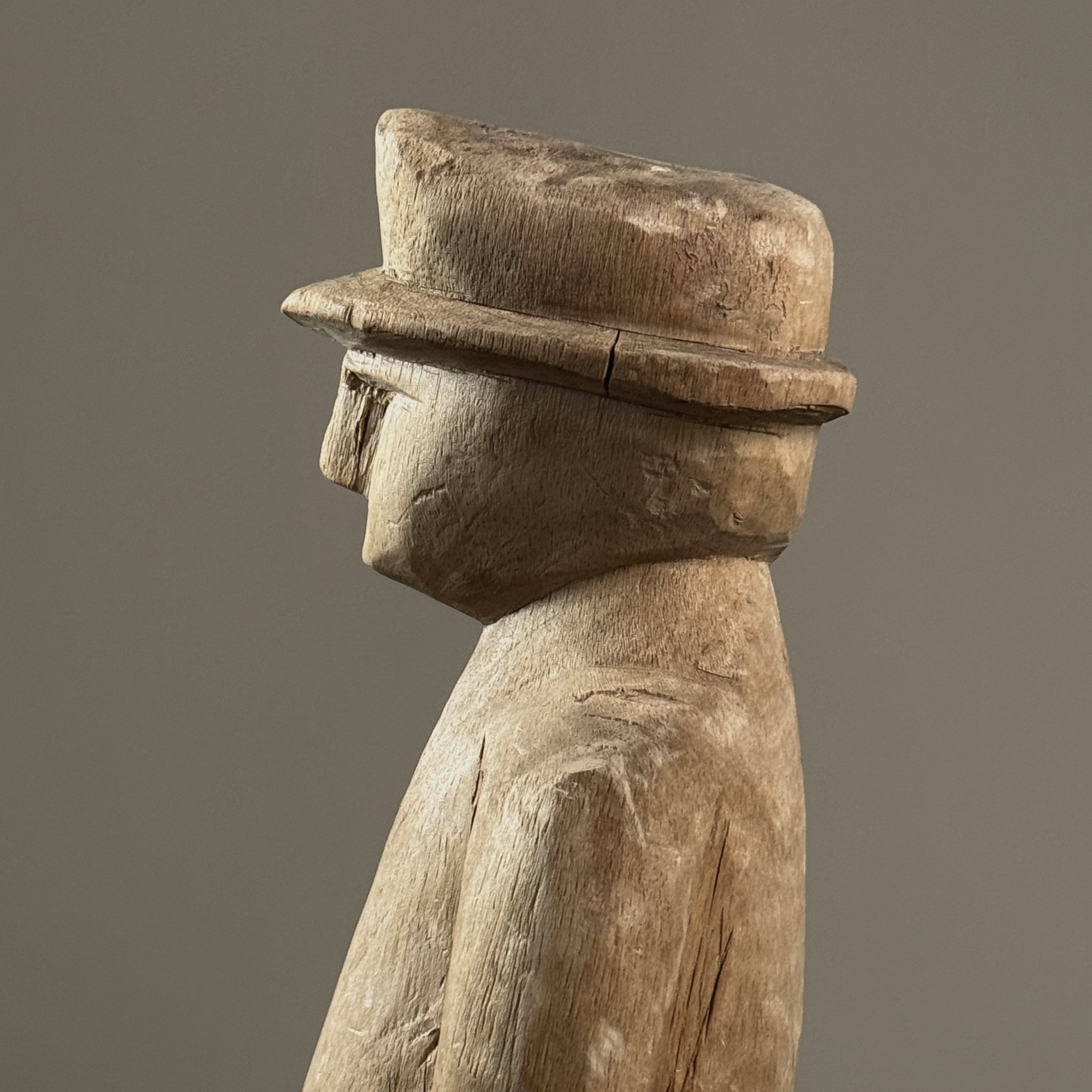 Hat and chair detail, hand-carved Guna medicine figure