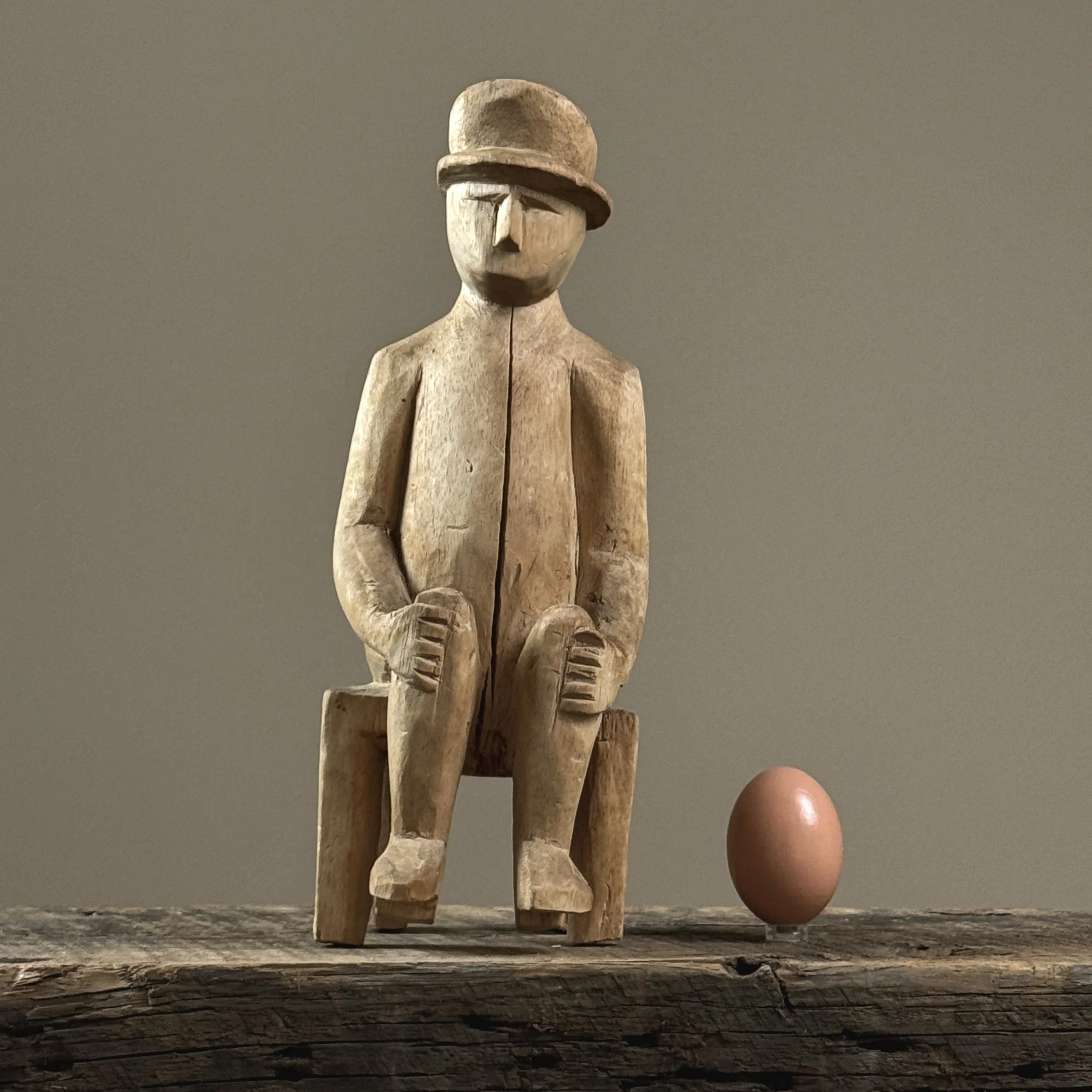 Vintage Guna nuchu hand carved folk art seated medicine figure, c. 1950 With egg for size reference