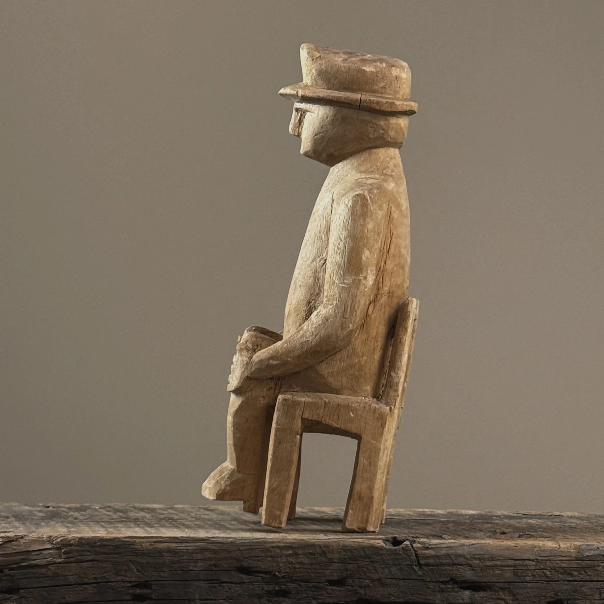 Vintage Guna nuchu hand carved folk art seated medicine figure, c. 1950