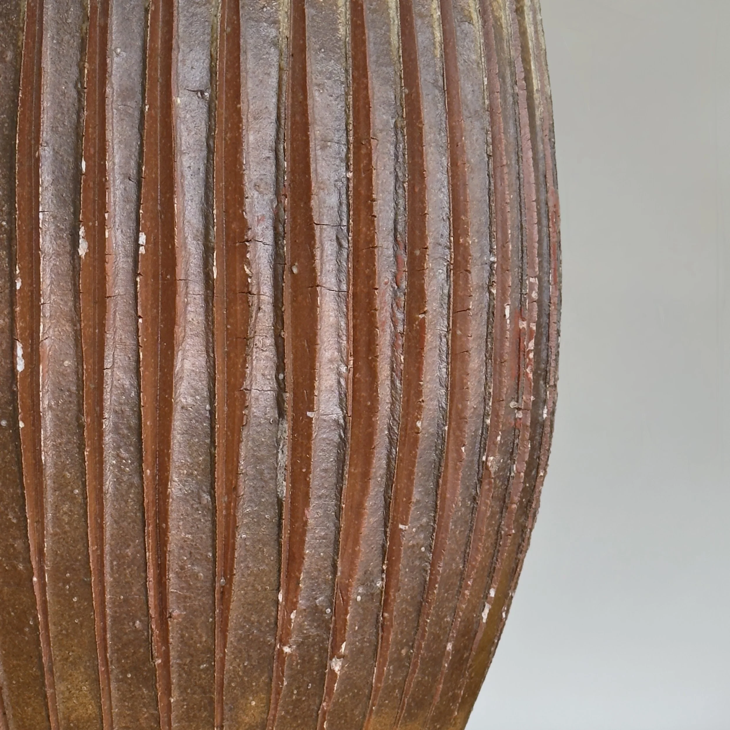 Carved rib detail, wood fired stoneware vessel, Japanese modernist