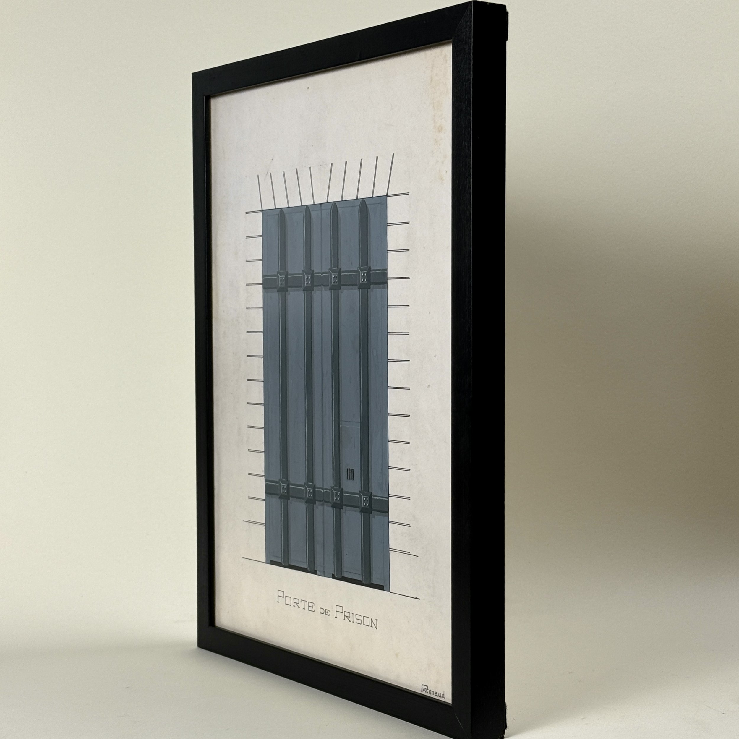 Side view of the frame.