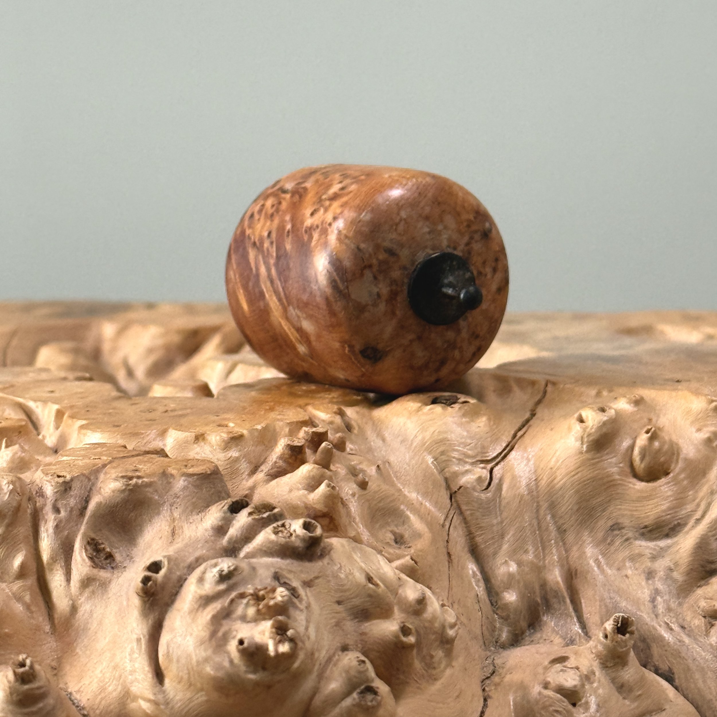 Vintage top of the Burl wood vessel.